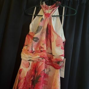 Beautiful floral dress, New,Calvin Klein brand.